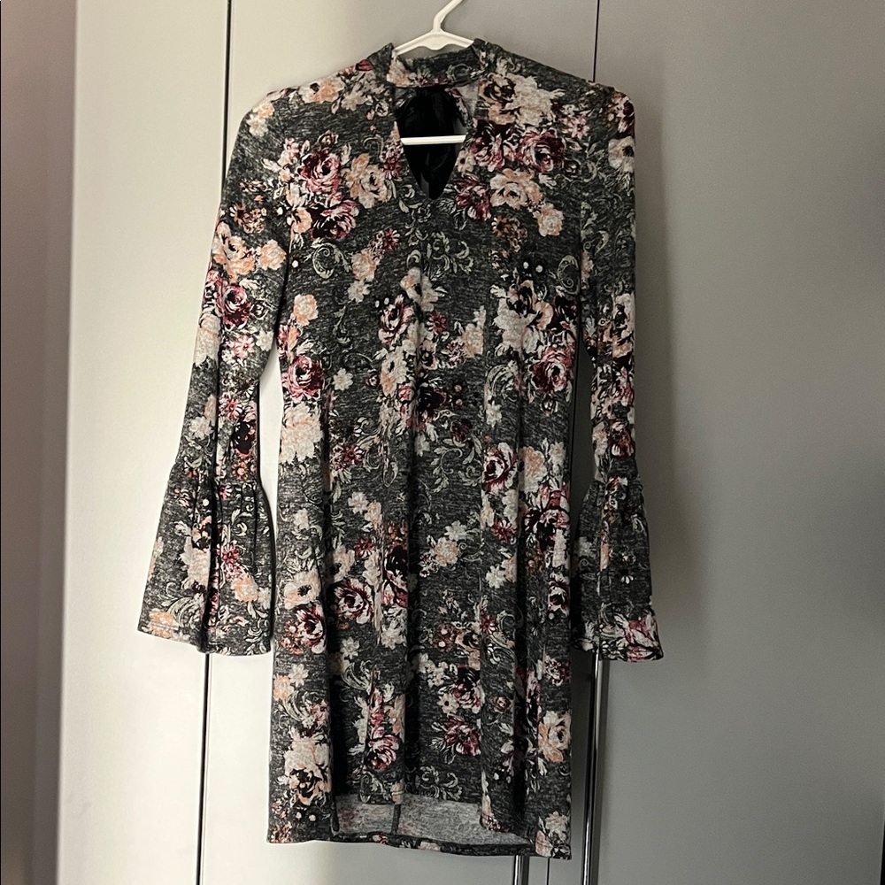 Francesca's Collections Floral Mini Dress - Gray and Pink